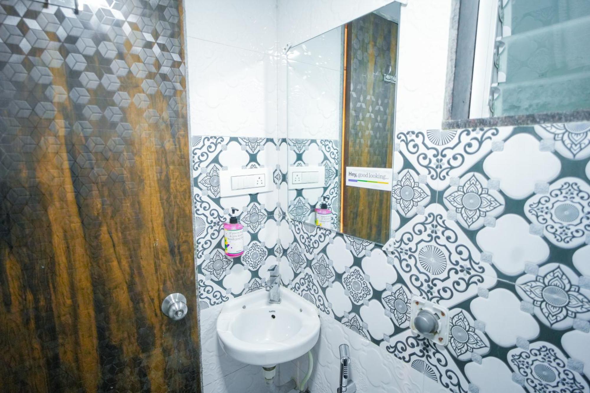 Hotel Skylink Hospitality Mahalaxmi Bombay Eksteriør billede