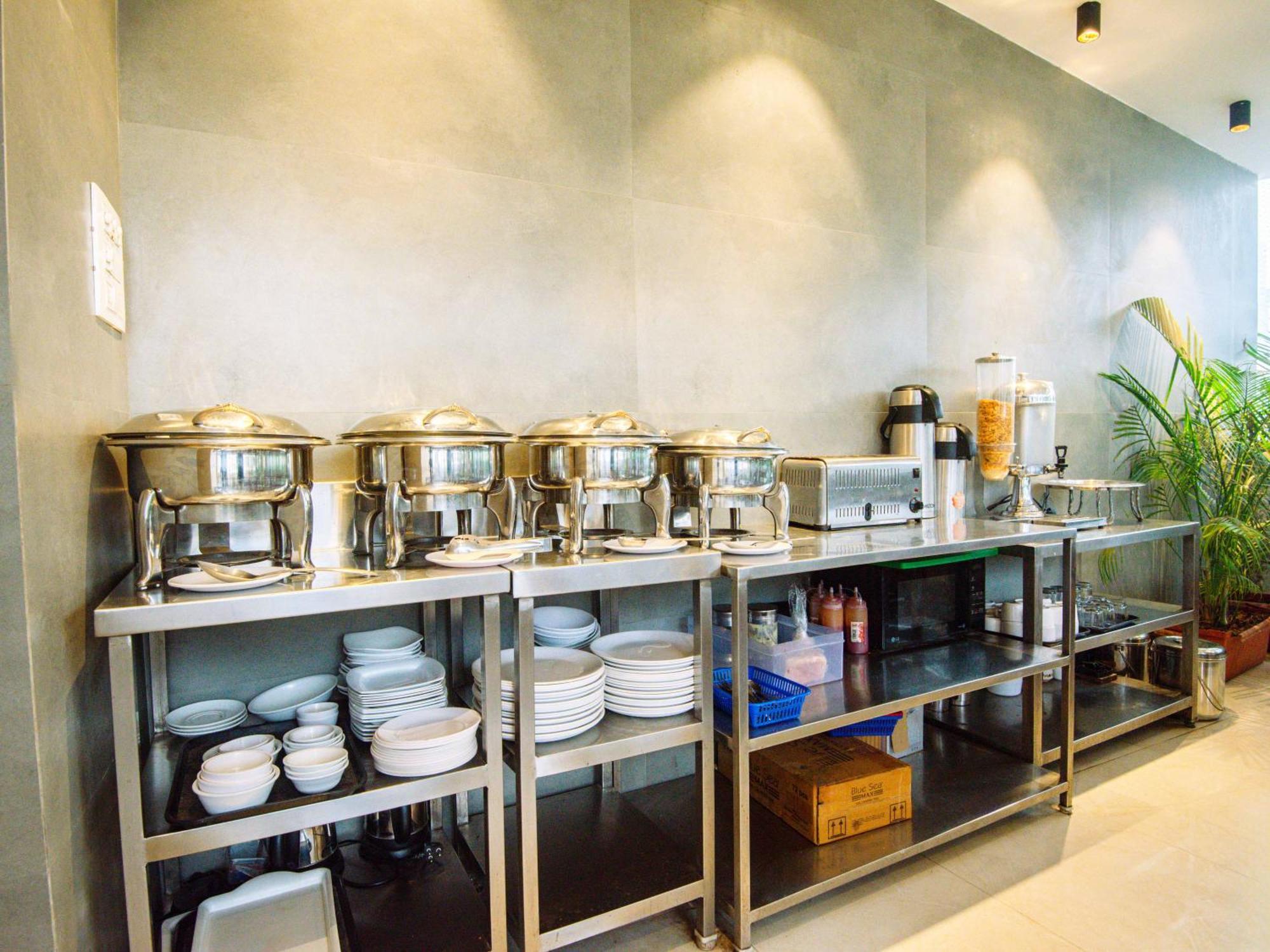 Hotel Skylink Hospitality Mahalaxmi Bombay Eksteriør billede