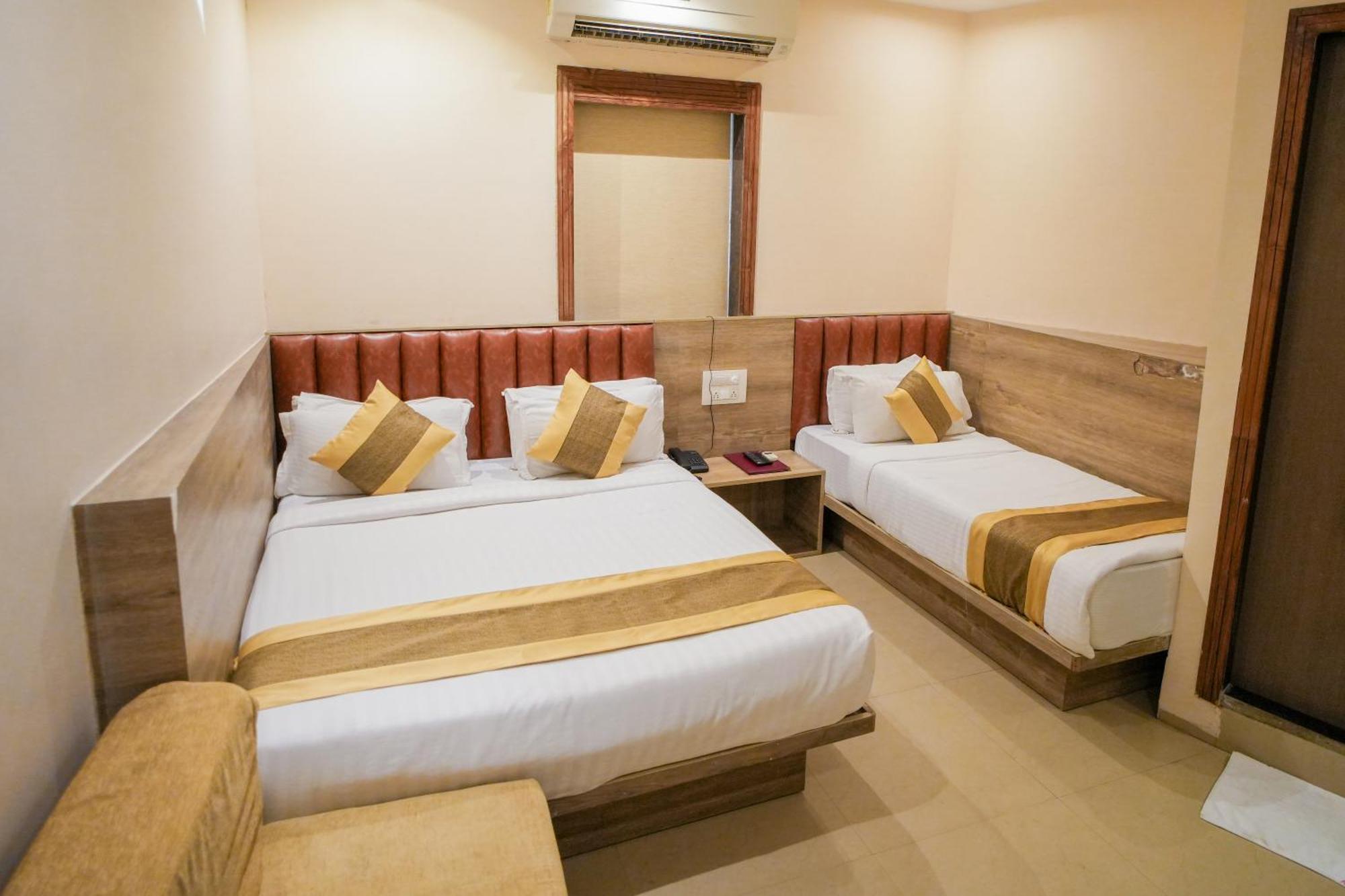 Hotel Skylink Hospitality Mahalaxmi Bombay Eksteriør billede